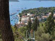 View, walking up to the fortress