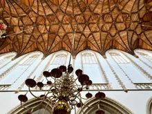 What a ceiling!!!