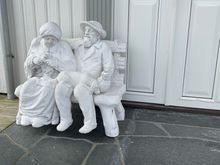 Beautiful decor by the entrance