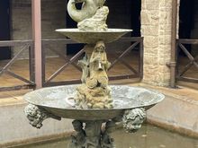 Sculpture at the entrance to the site. Not sure if this was found there.