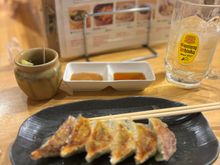 She’s loving the food a lot. 