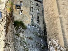 The palace built on rock