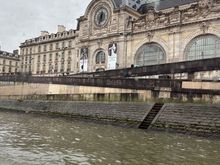 Cruising on the Seine