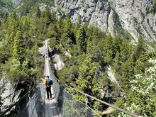 The suspension bridge 