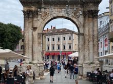 Arch of Sergius (Slavoluk Sergijevaca)