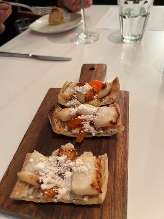 Scallop with read peppers