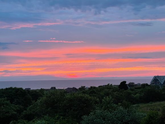 
Here’s a pretty evening sky after a cloudy, humid day. 

Arrived at the beach yesterday to find the AC isn’t working. Hot as Hades given the house has been shut for a few weeks. Plus no fans since we don’t need them.  No one is returning my calls and my usual guy retired. I’m trying to “offer this up” - the Catholics here will know what I mean, but I confess to being a bit cranky and glad Mr. Gruezi isn’t here because he hates the heat too. 

