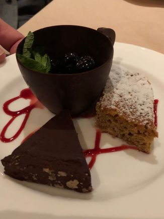 
Fabulous trio of desserts

