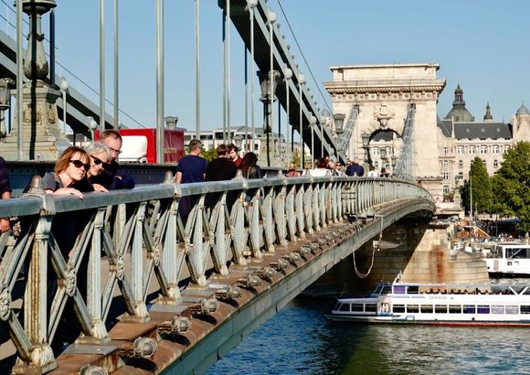 Chain bridge