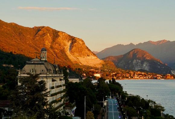 Sunrise on Lake Maggiorre from the top of our hotel in Stresa