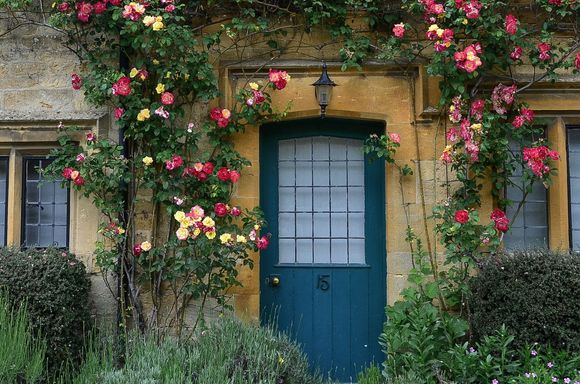 Residents took pride in the appearance of their homes.