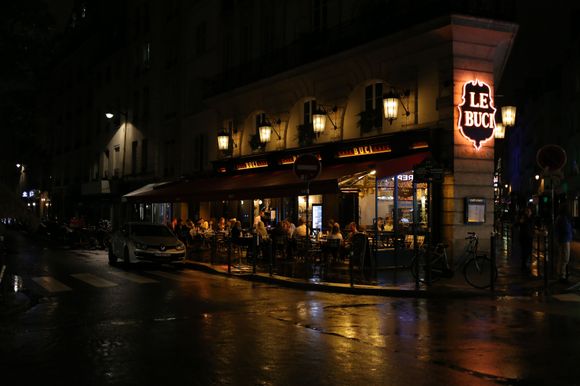 Cafe near my apartment where I ended up having lunch a couple of times.