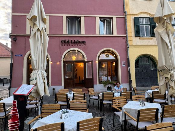 Old Lisbon Restaurant in Piata Mica where we had dinner