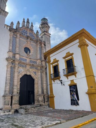 El Clautro Cultural Center