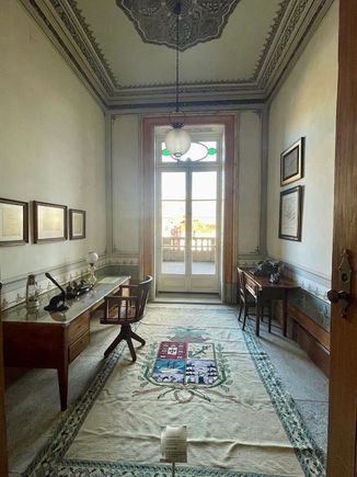 This was Gustave Eiffel's office, with some of its furnishings. He designed one of the iron bridges in Porto, but not the famous Dom Luis I bridge.