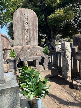 Famous sumo wrestler's grave