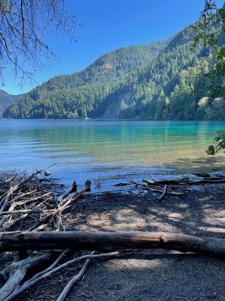 Look at the color of that water.