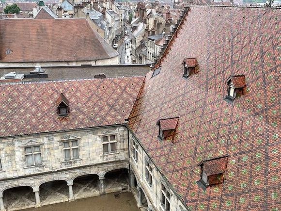 The tiled roof detail 