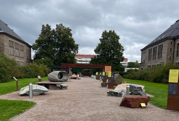 The Rock Garden before the entrance 
