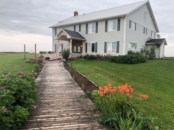 Johnson Shore Inn, Hermanville, PEI - we loved our stay here! So peaceful and serene. 