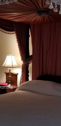 bedroom at the Monteleon