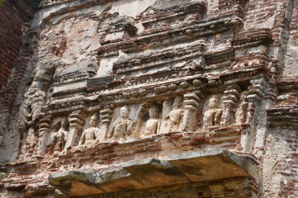Closeup of a wall in the Image Hall