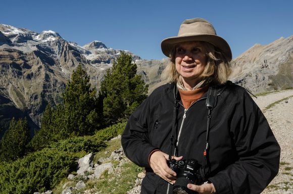 Mrs Z, she of delicate language and sensibilities: "Hurry up and take the fucking foto!"