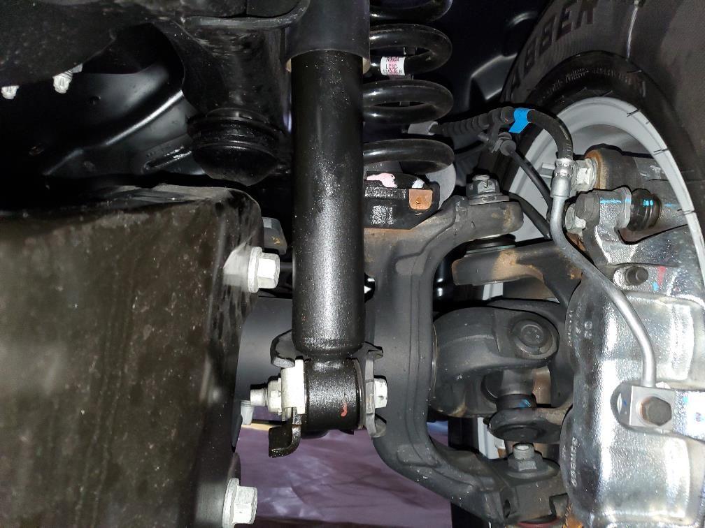 Blown Shock? Ford Truck Enthusiasts Forums