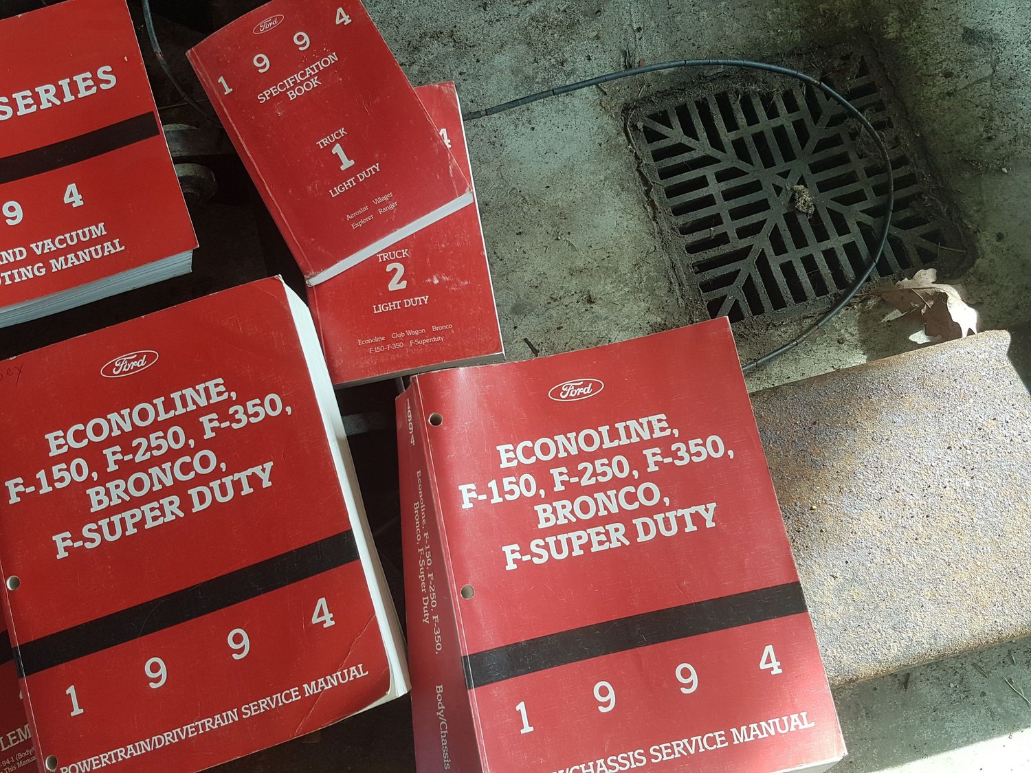 Miscellaneous - Service Manual Set, 1994, Econoline, Bronco, F150, 250, 350, F - Super Duty - Used - 1994 Ford F Series - 1994 Ford Bronco - 1994 Ford Econoline - Lothian, MD 20711, United States