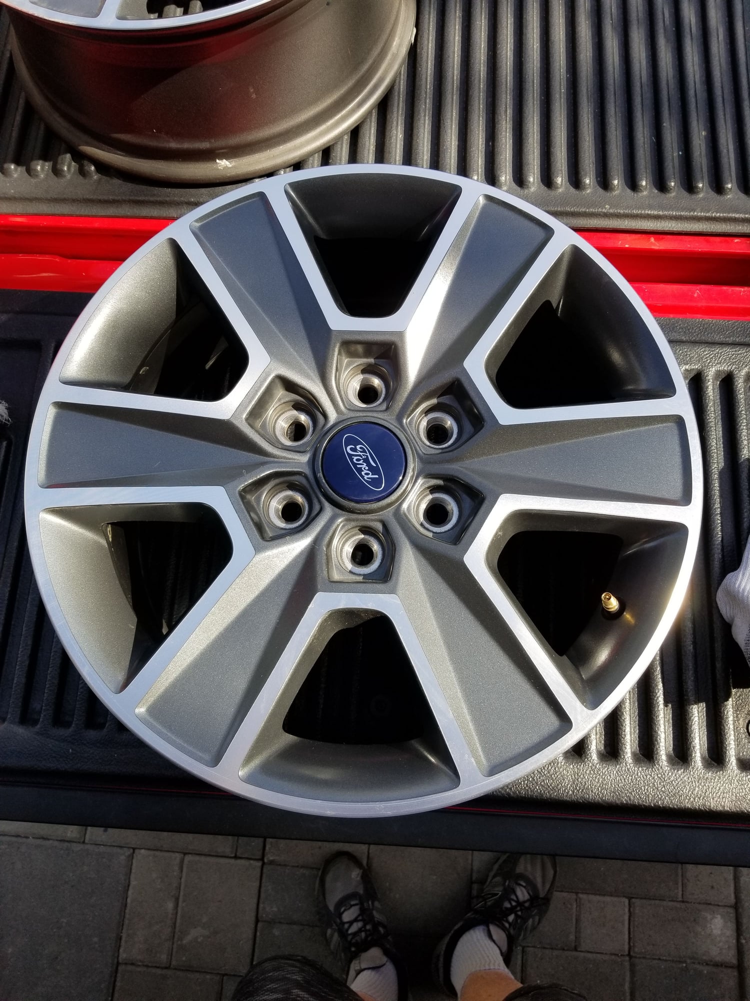 Wheels and Tires/Axles - 2017 F150 18" Alloy Wheels - Used - 2015 to 2021 Ford F-150 - Pasadena, CA 91106, United States