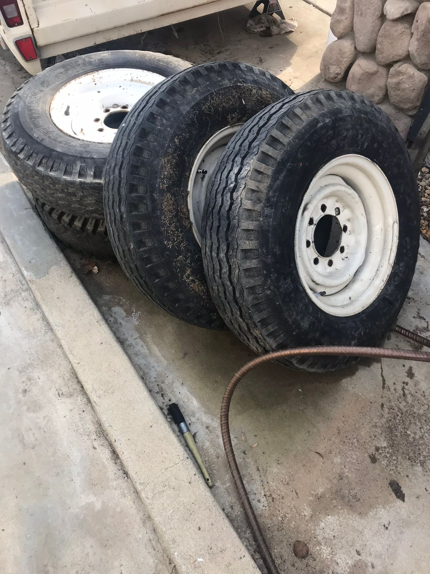 Wheels and Tires/Axles - 69 f series steel rims 16x7 8 lug - Used - All Years Ford F Series - Bakersfield, CA 93312, United States