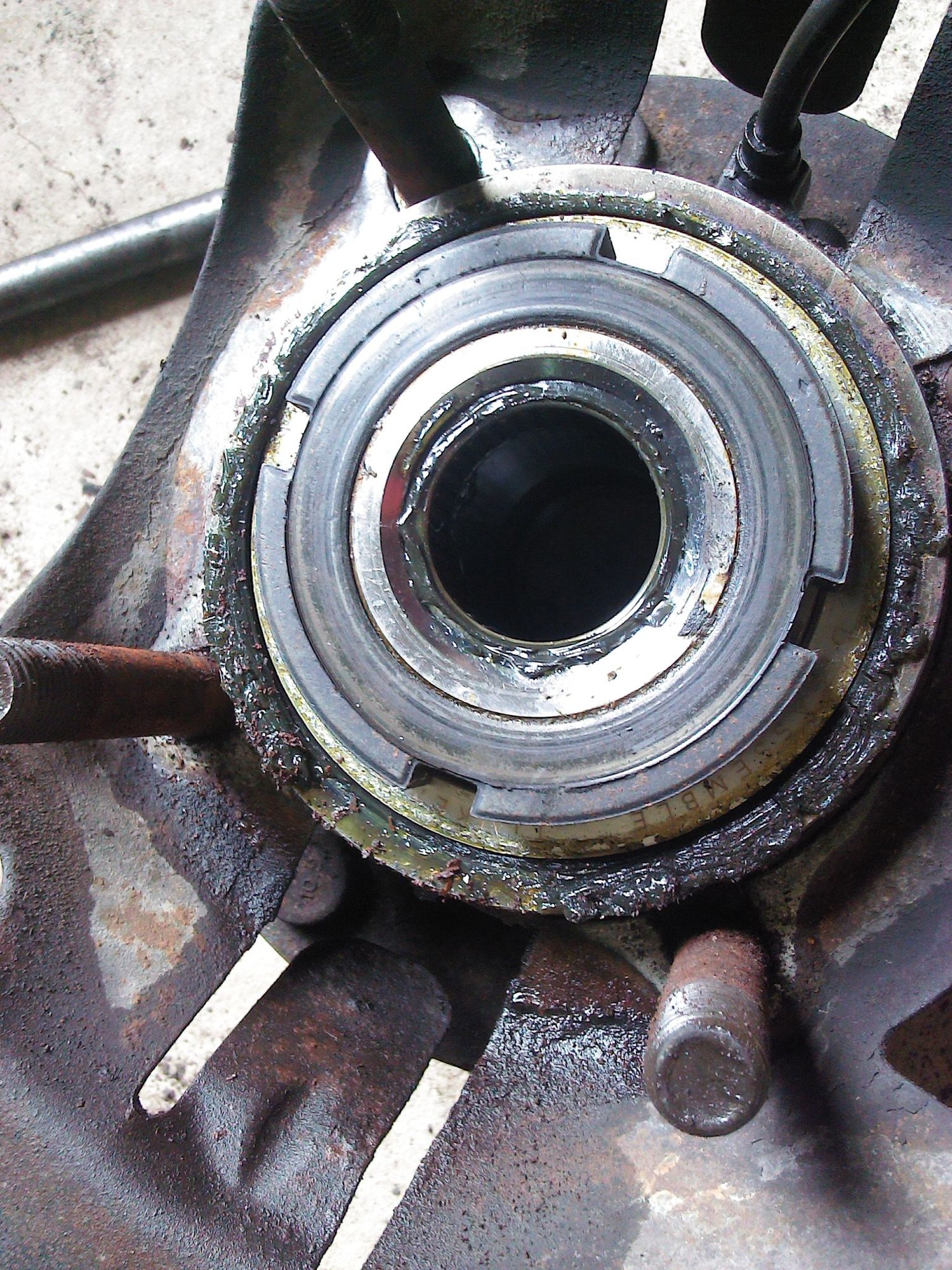 Changed wheel bearing, now ABS light is on! SOLVED! Page 2 Ford