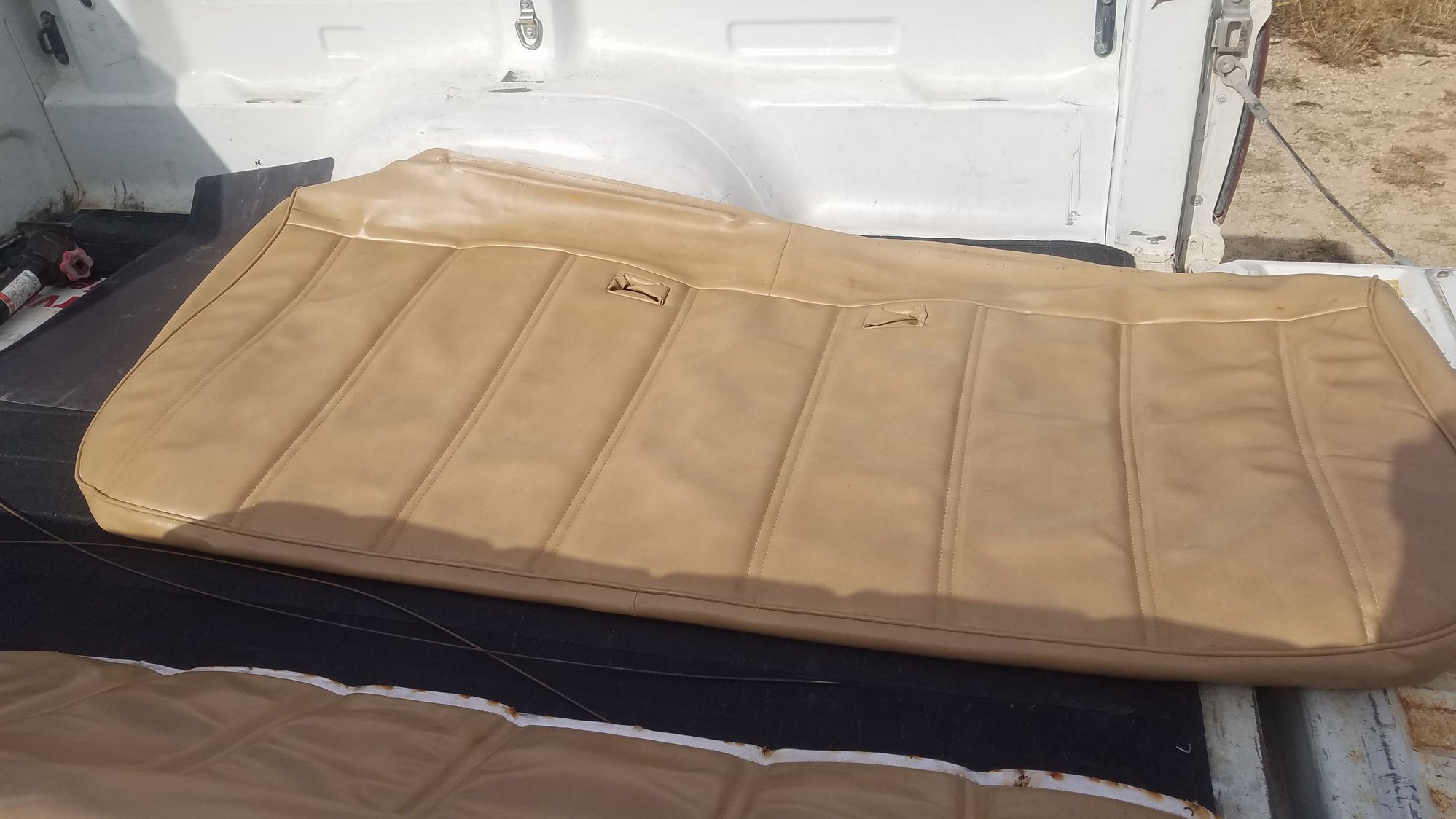 Interior/Upholstery - Seat Cover for 1973-1977 F Series in very good condition - Used - 1973 to 1977 Ford F Series - Lampasas, TX 76550, United States