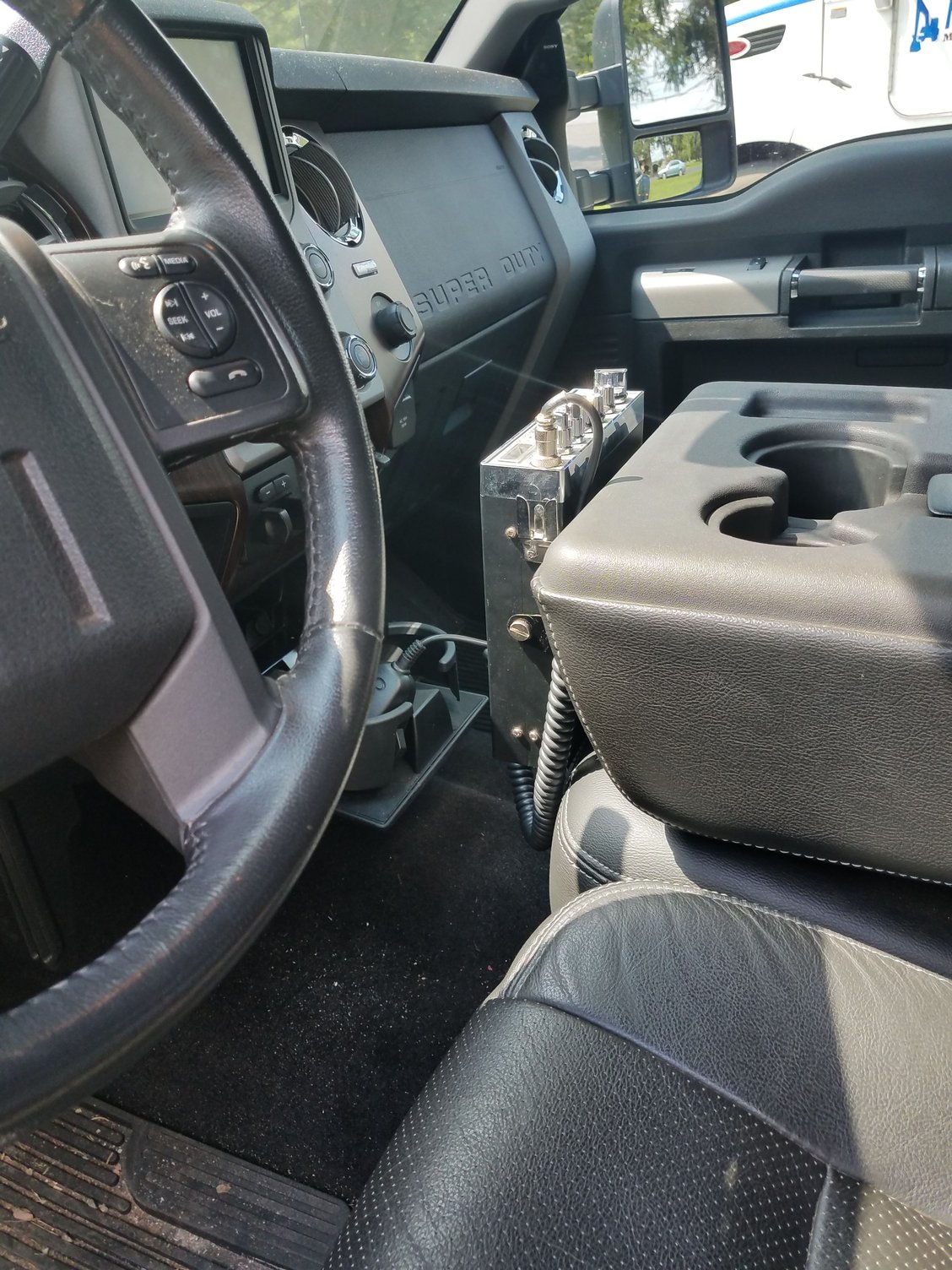 CB mounting locations? 05 6 spd. XL version Page 2 Ford Truck