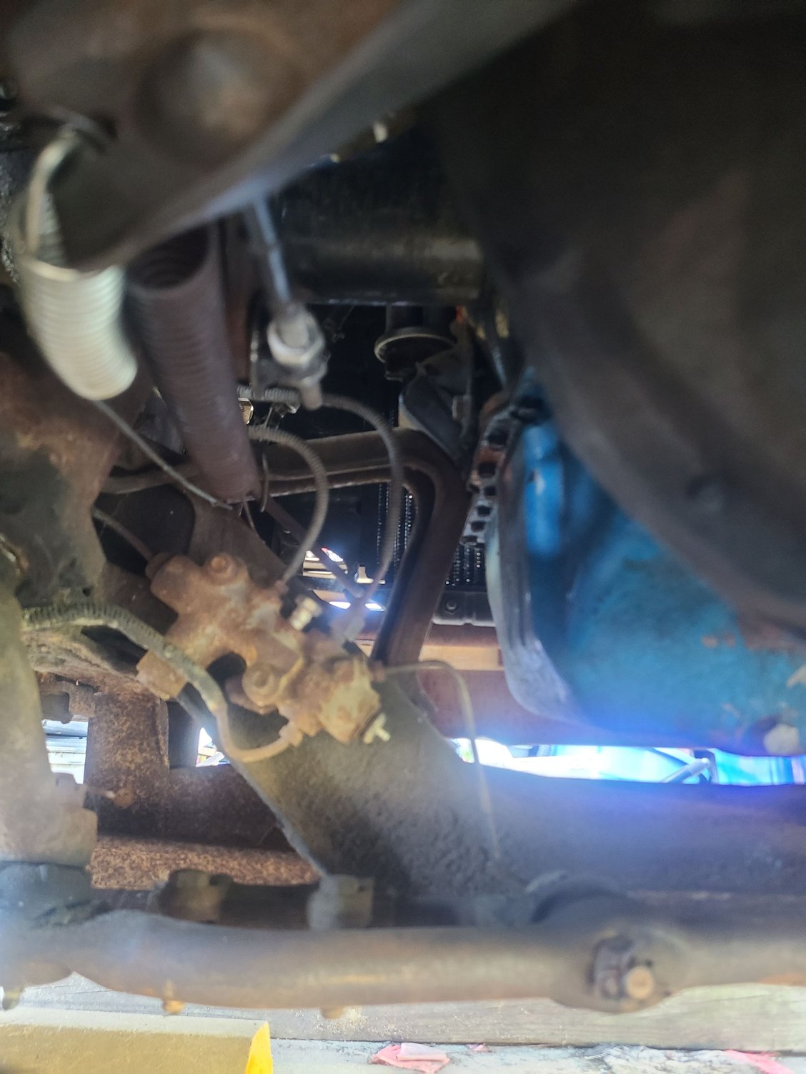 Clutch return spring connection points. Ford Truck Enthusiasts Forums