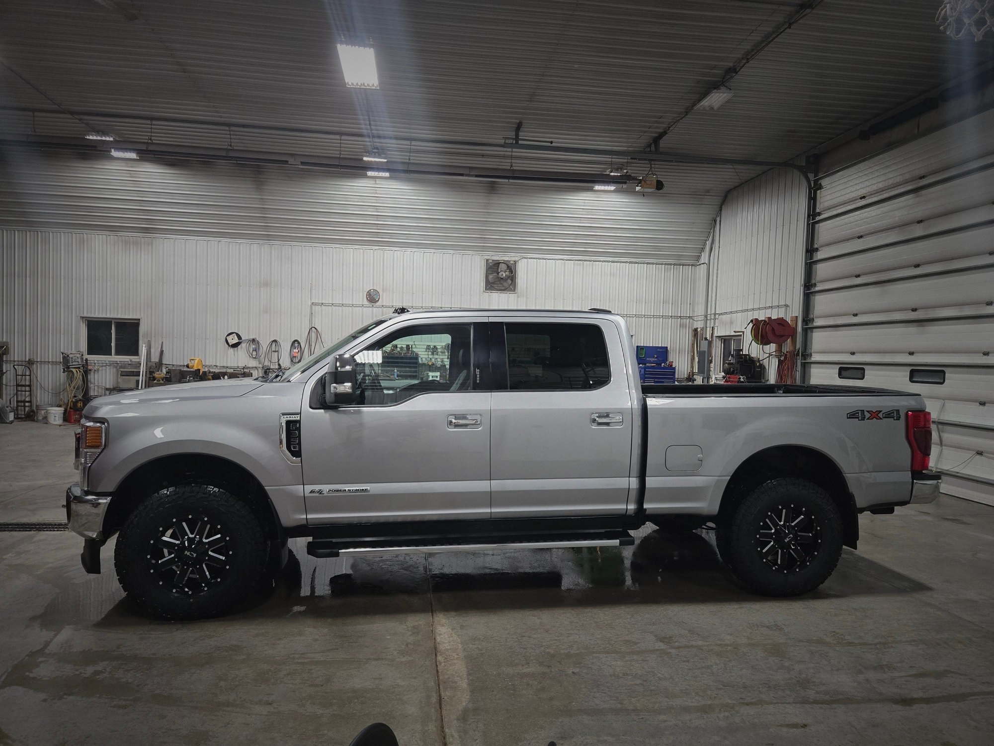 285/75/18 Falken At4w ; Alloy Ion 141 +18