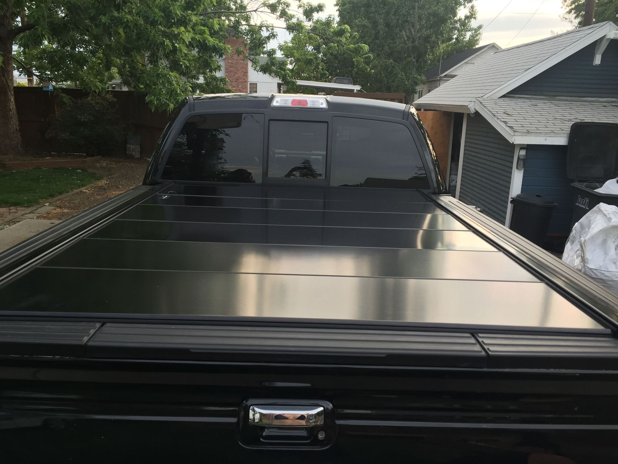 Peragon Truck Bed Cover Parts Peragon Vs Undercover Flex Bed Cover Discount Truck Retractable Tonneau Cover Lomax Vs Bakflip Peragon Bed As Promised Pictures Of Peragon Cover Finally Nissan The