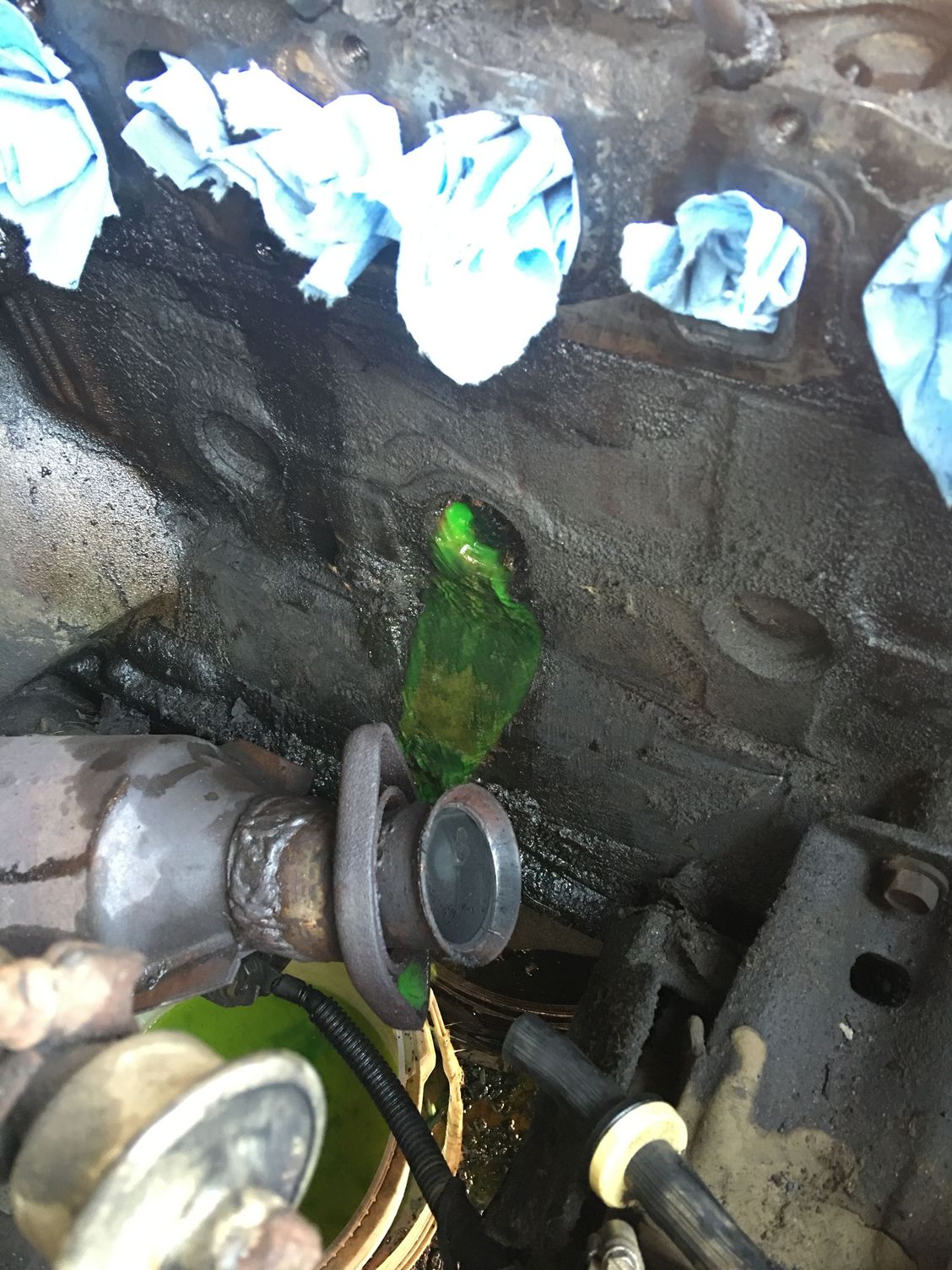 1983 F-100 I6 Coolant Leak from freeze plug/bolt? - Ford Truck Enthusiasts Forums 1983 F-100 I6 Coolant Leak from freeze plug/bolt? - Ford Truck Enthusiasts Forums