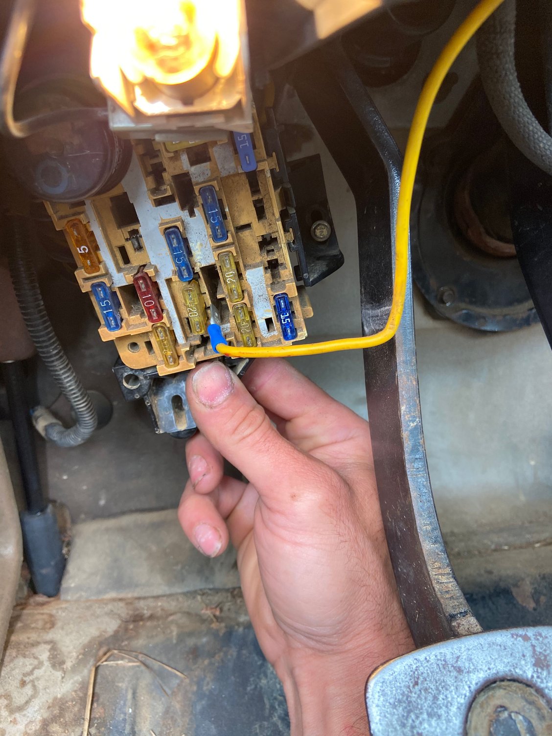Fuse box mount - Ford Truck Enthusiasts Forums