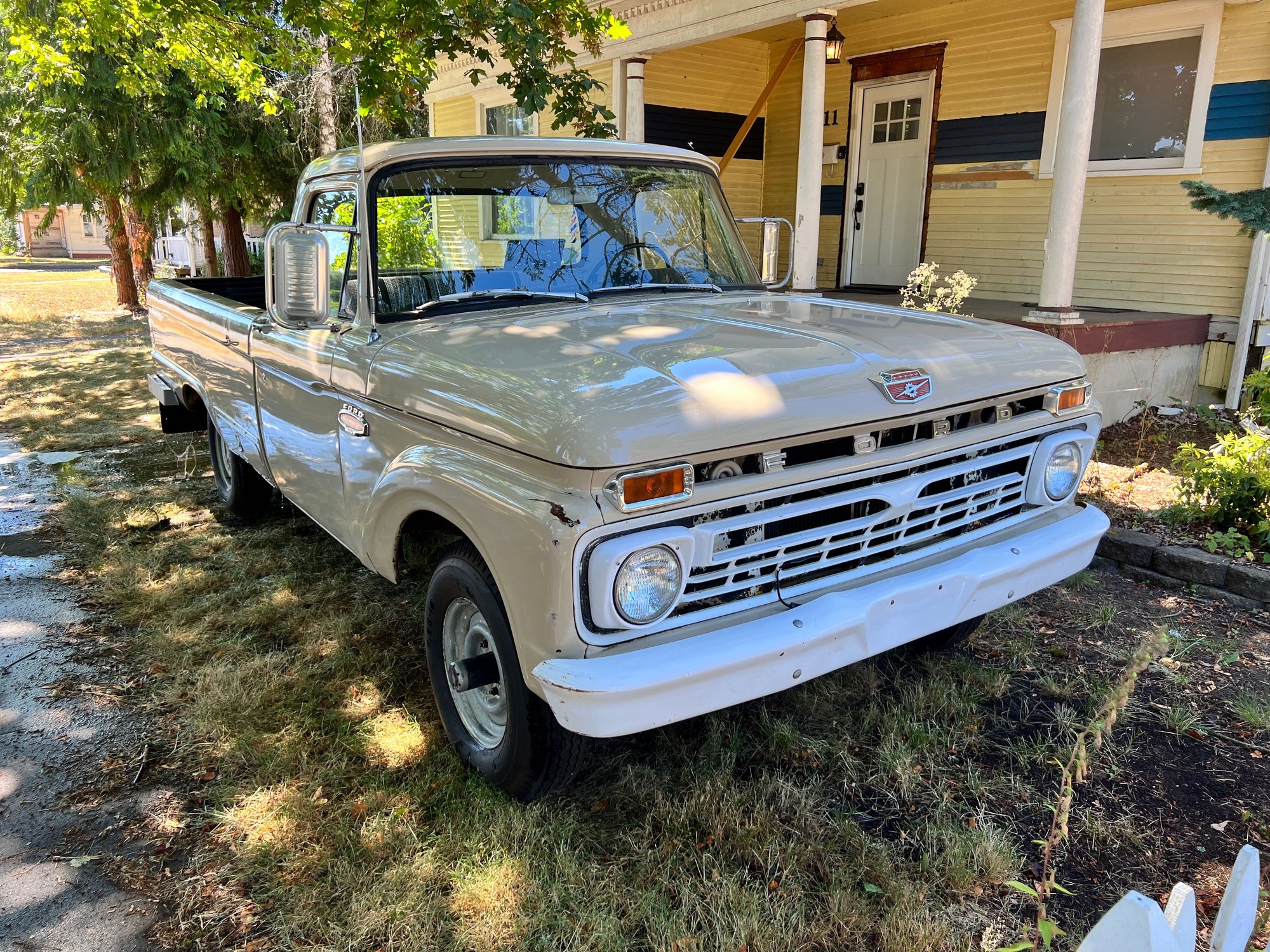 1966 Ford F-100 - 1966 F100 4x4 300 Straight six - Used - VIN F10BK760008 - 6 cyl - 4WD - Manual - Truck - Beige - Centralia, WA 98531, United States