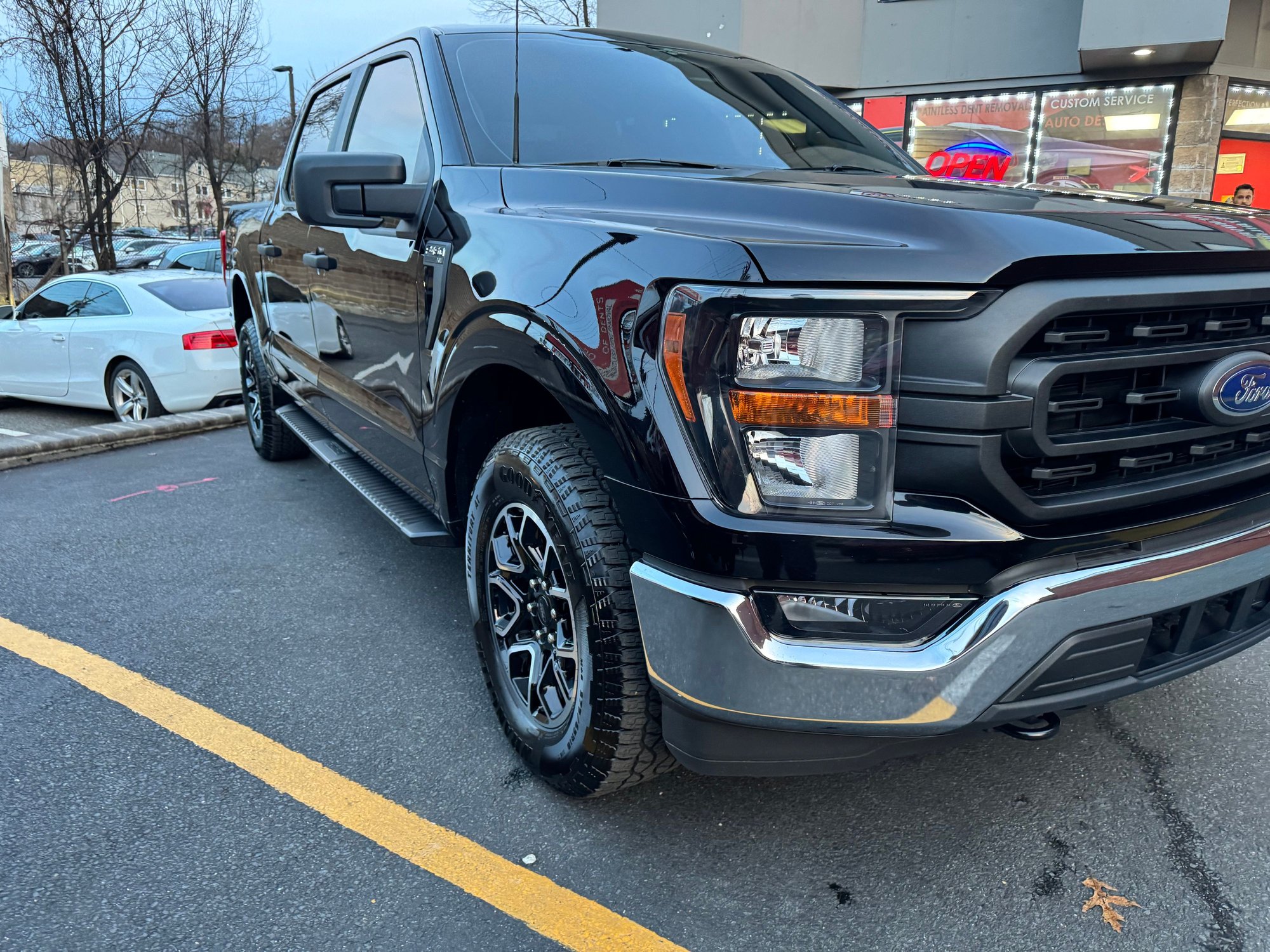 2023 Ford F-150 - Lease swap; 2023 F150, XL - Used - VIN 1FTEW1EP6PKD45287 - 7,700 Miles - 6 cyl - 4WD - Automatic - Truck - Black - Westwood, NJ 07675, United States