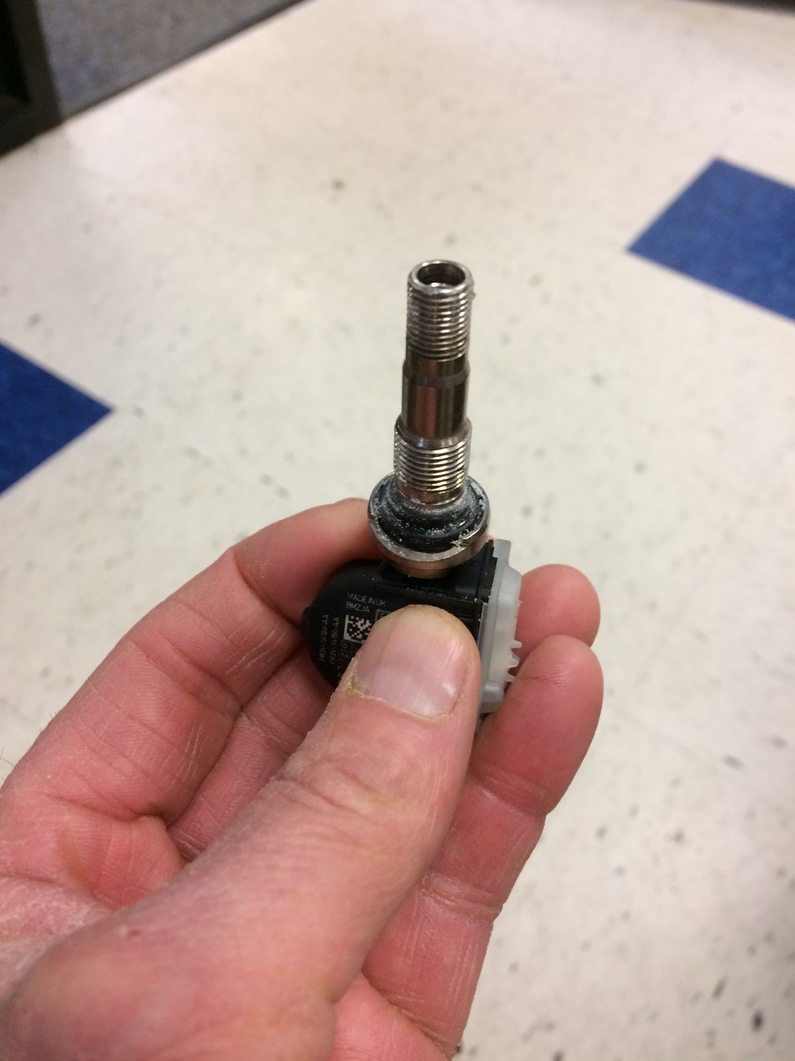 2017 DRW Recurring Valve Stem Leaks Page 15 Ford Truck