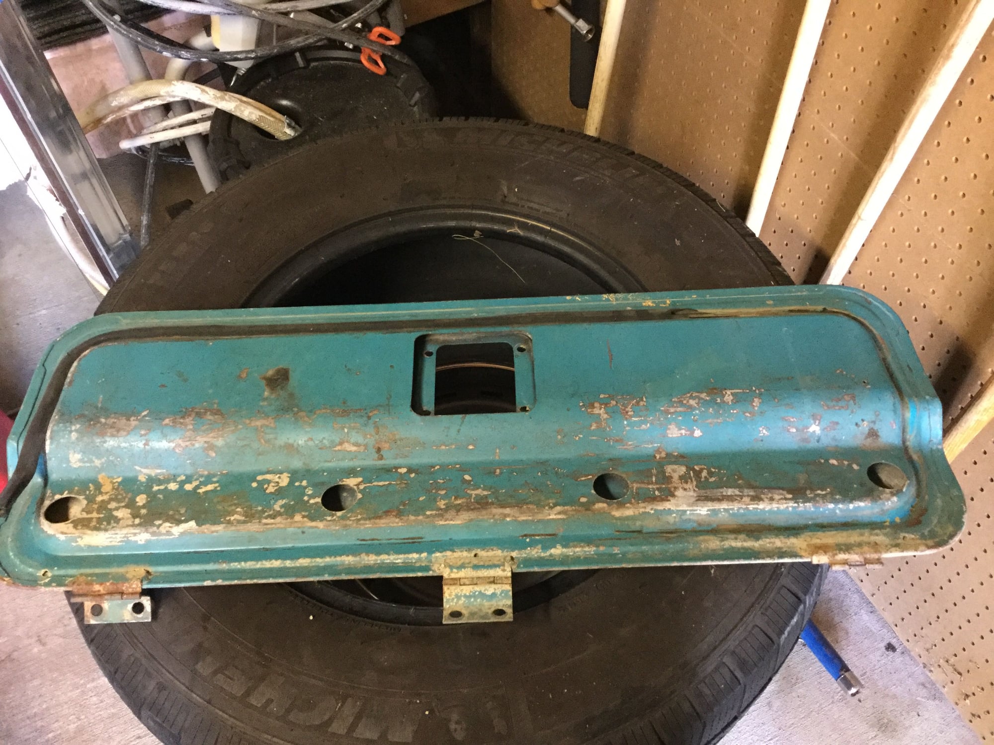 Exterior Body Parts - 67-72 Ford Pickup Tool Box Door - Used - 1967 to 1972 Ford 1/2 Ton Pickup - Ocala, FL 34471, United States