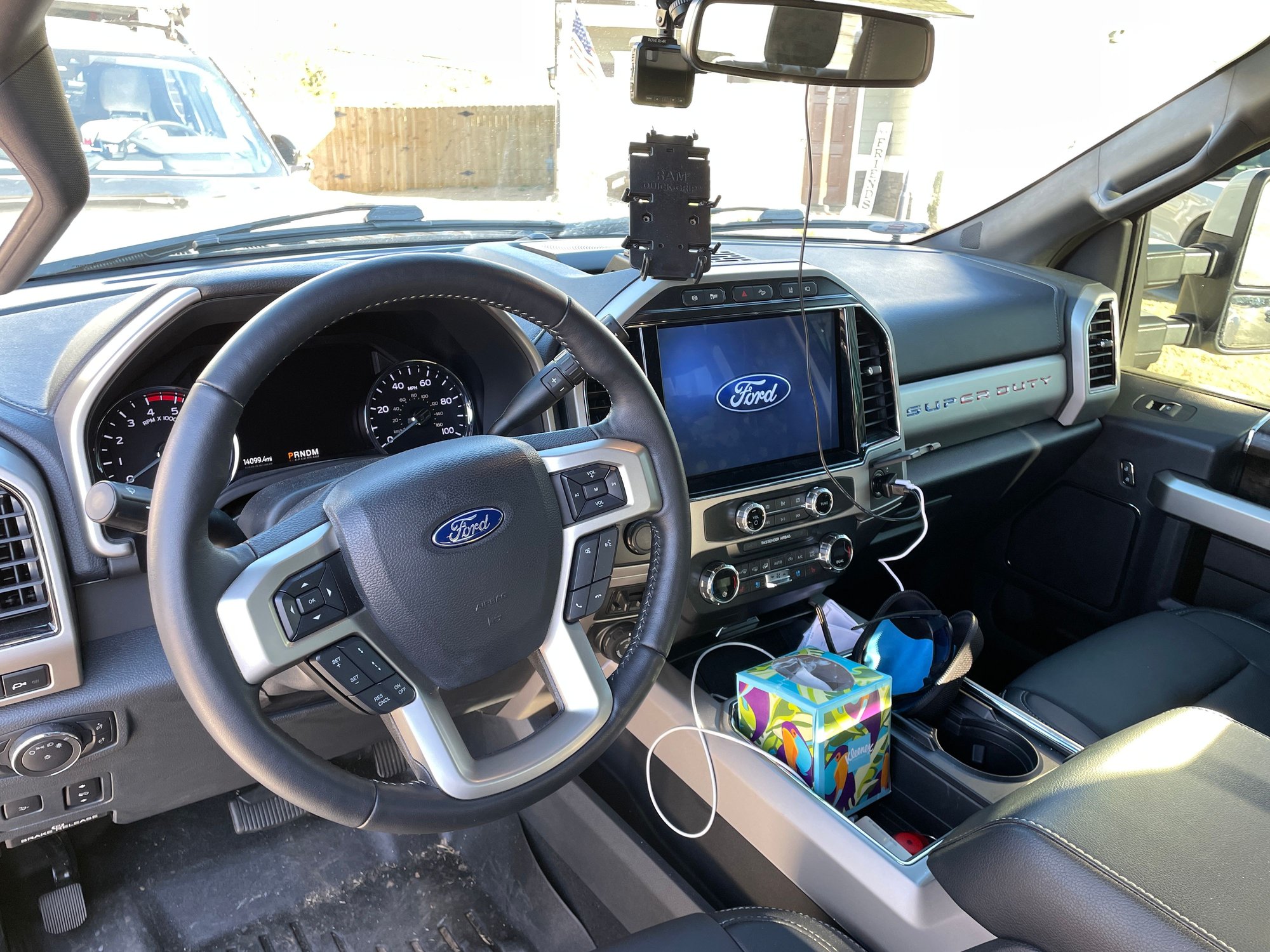 2022 Ford F-350 - Lke New F350 Lariat DRW CCLB 2022 - Used - VIN 1FT8W3DT6NED24734 - 14,100 Miles - 8 cyl - 4WD - Automatic - Truck - White - Adairsville, GA 30103, United States
