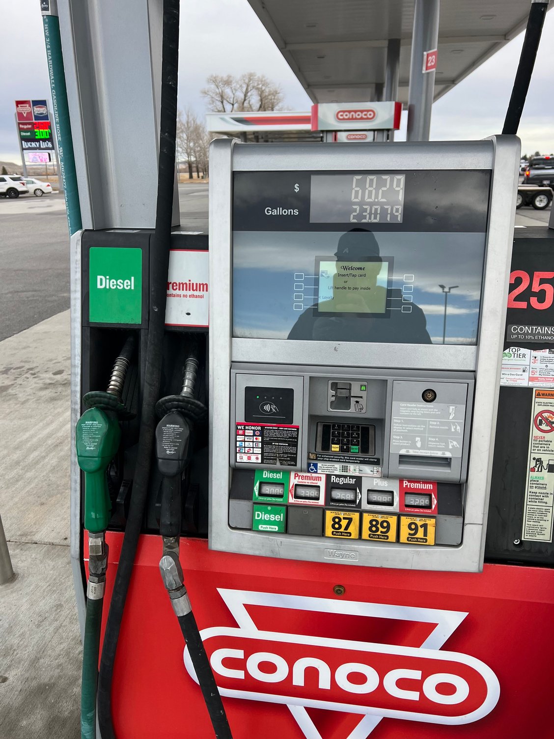 Picture of the pump when I grabbed the wrong nozzle and filled the tank with gas and not diesel. How easily it can be done. 