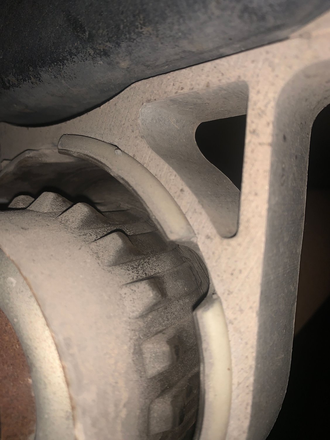 2011 F350 Vibration and Hop 40 mph and 6070mph Ford Truck