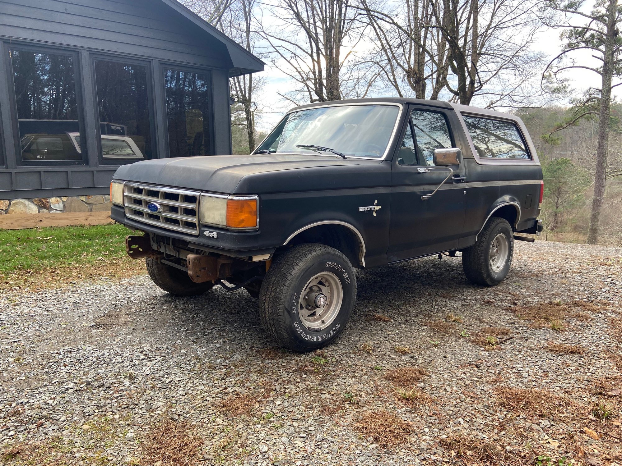 Removed the bumper that was tweaked and the outdated running boards