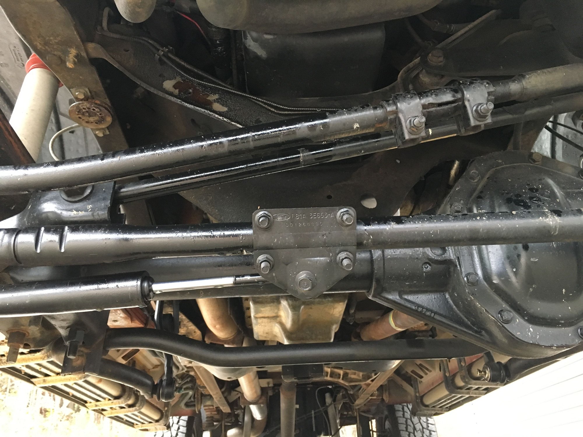 Fuel Leak Sound like the drain valve? Ford Truck Enthusiasts Forums