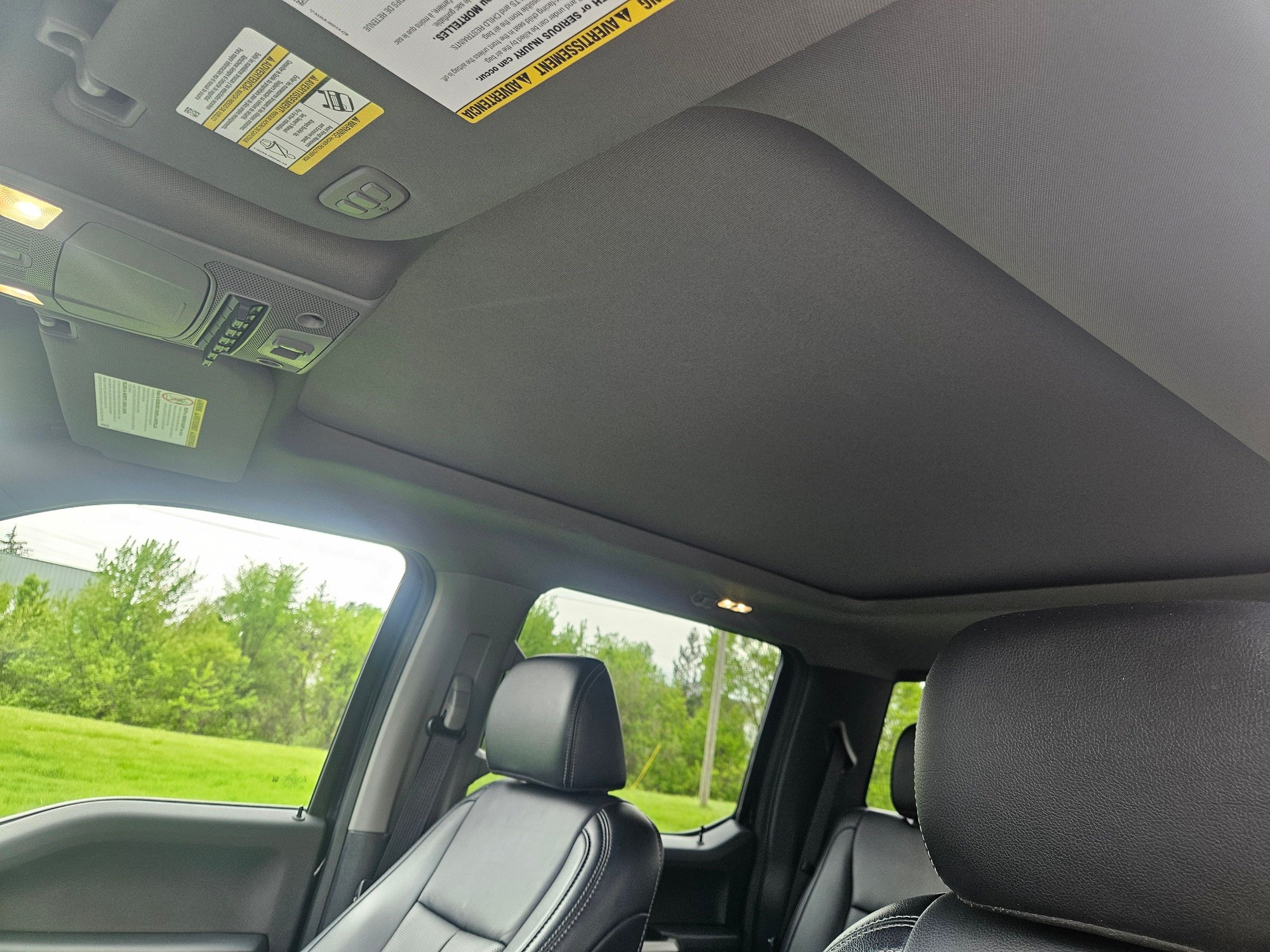 2021 Ford F-350 - 2021 F350 Dually beautiful Antimatter Blue 2 tone highly optioned Lariat trim F350 Dually for sale - Used - VIN 1FT8W3DT8MED78051 - 28,000 Miles - 8 cyl - 4WD - Automatic - Truck - Blue - Canton, MI 48187, United States