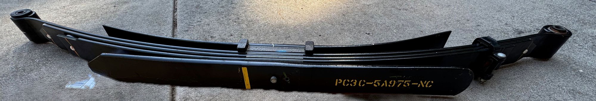 Steering/Suspension - 2024 F350 Take-Offs: Like new rear leaf springs, $350 for the PAIR - Used - -1 to 2026  All Models - Santa Cruz, CA 95060, United States